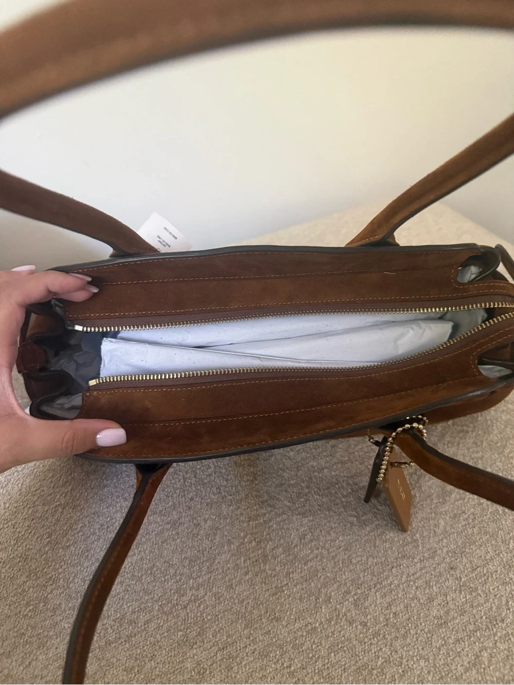 Coach Empire 34 in Warm Brown